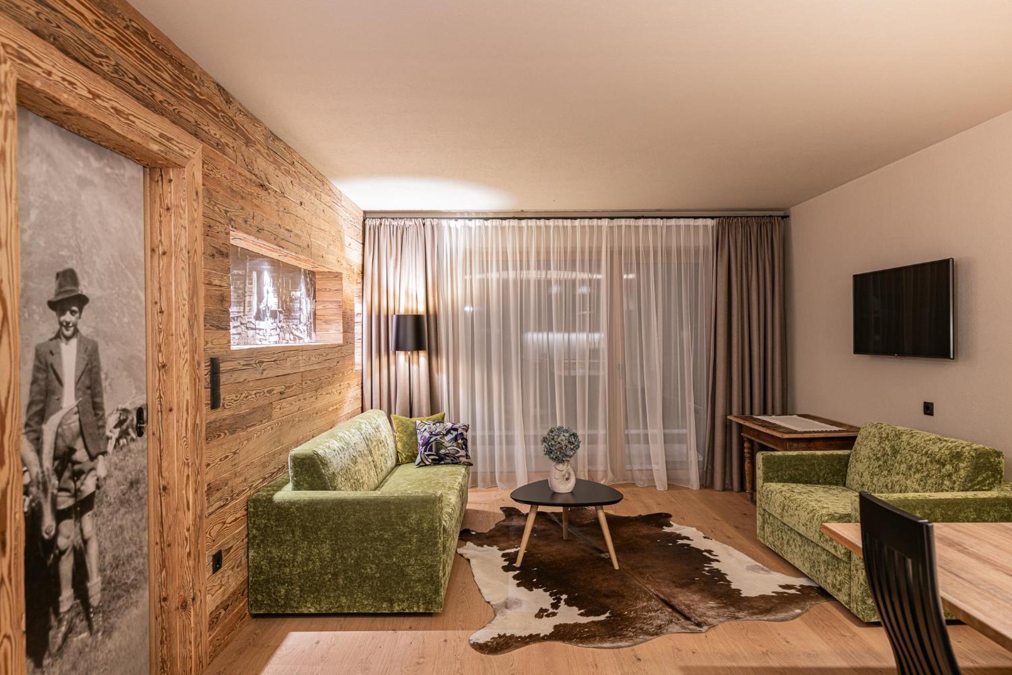 Myloisl Apartments لوتاغو المظهر الخارجي الصورة